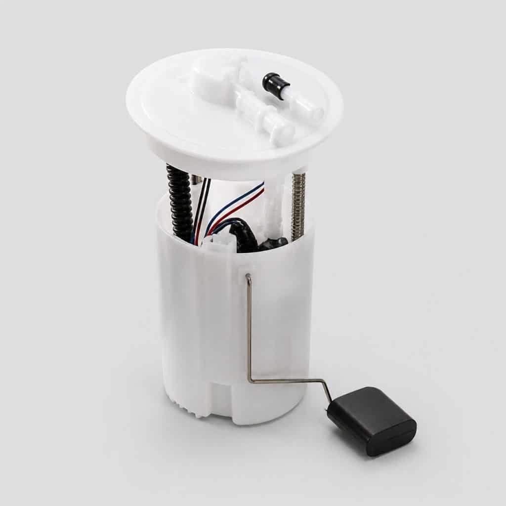 Filtre à carburant essence pour citadine récente